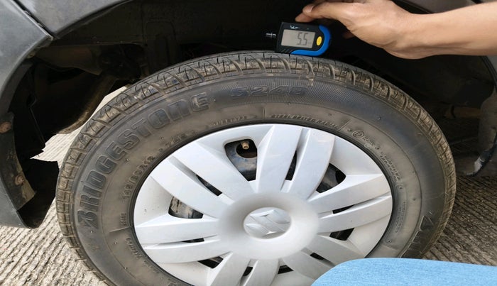 2015 Maruti Alto 800 LXI, Petrol, Manual, 68,786 km, tyre