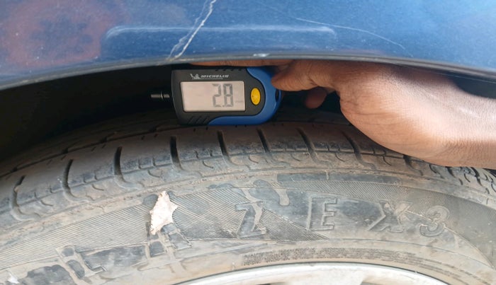 2018 Maruti Ciaz ZETA 1.4  AT PETROL, CNG, Automatic, 1,02,635 km, tyre