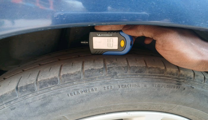 2018 Maruti Ciaz ZETA 1.4  AT PETROL, CNG, Automatic, 1,02,635 km, tyre