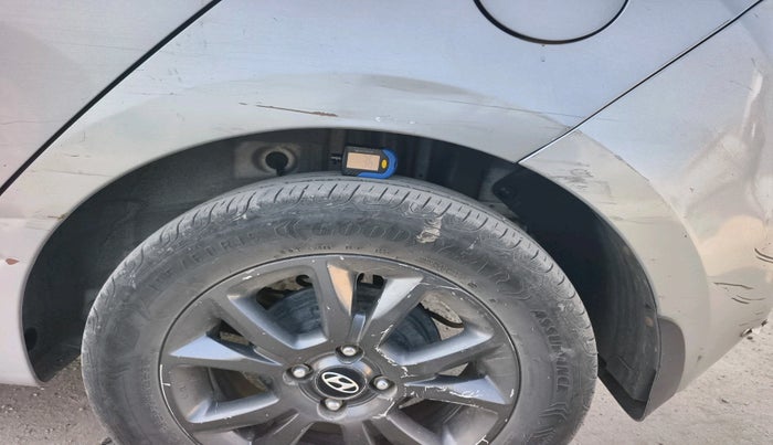 2019 Hyundai Elite i20 SPORTZ PLUS 1.2, CNG, Manual, 1,39,905 km, tyre