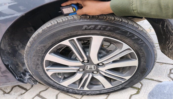 2023 Honda Amaze 1.2L I-VTEC VX CVT, Petrol, Automatic, 16,048 km, tyre