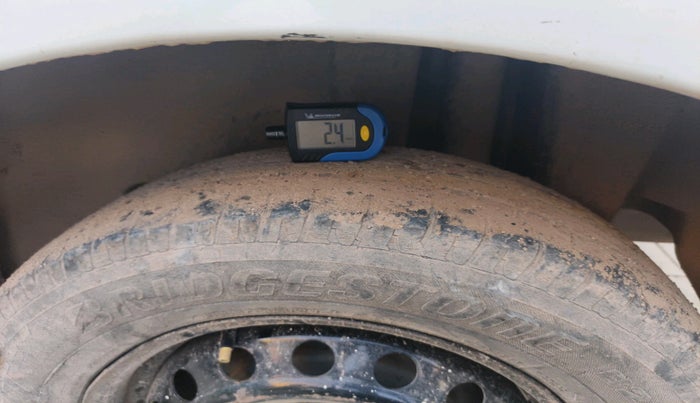 2014 Maruti Ciaz VDI +, Diesel, Manual, 76,095 km, tyre