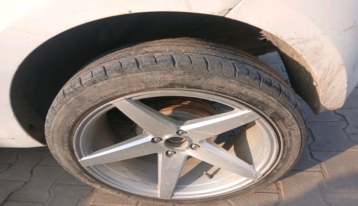 2012 Hyundai i20 MAGNA 1.4 CRDI, Diesel, Manual, 2,00,712 km, tyre