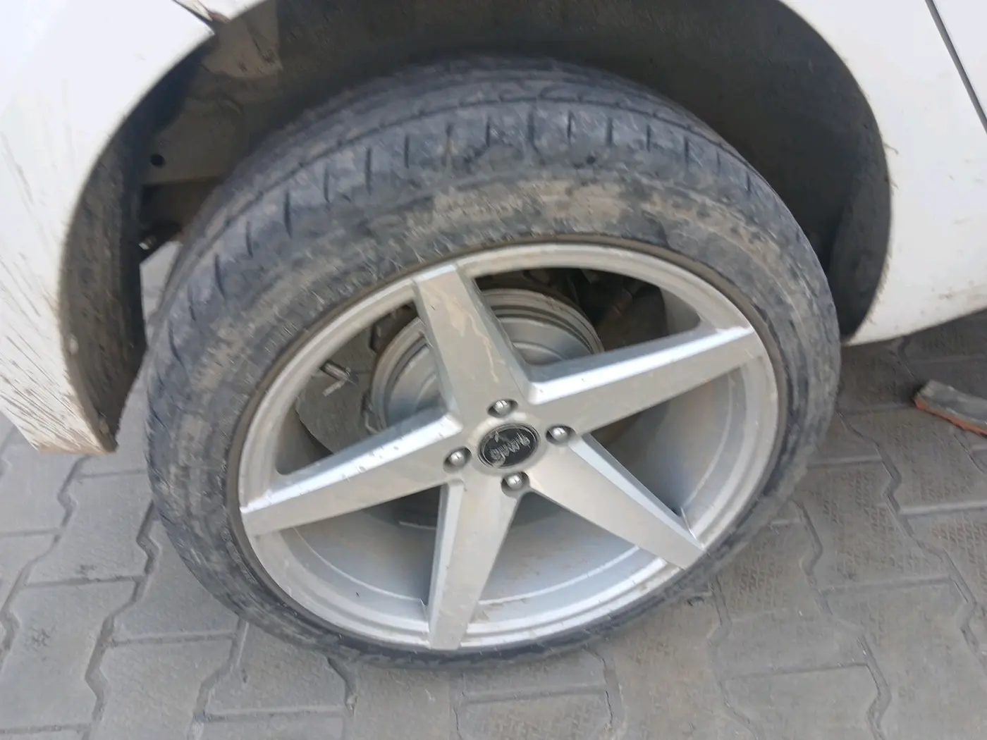 2012 Hyundai i20 MAGNA 1.4 CRDI, Diesel, Manual, 2,00,712 km, tyre