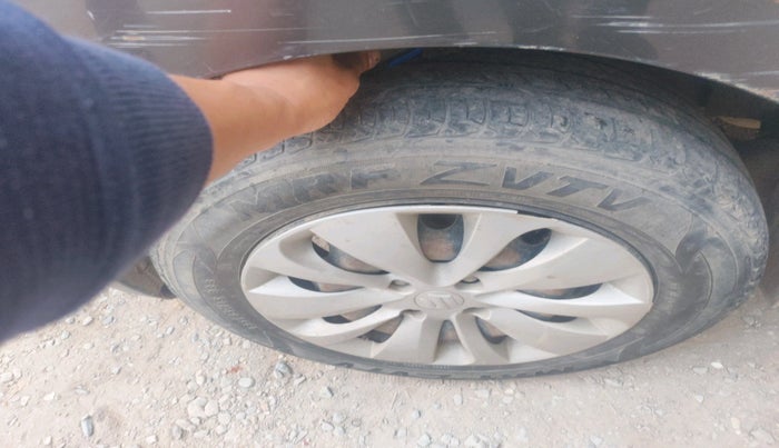 2017 Maruti Baleno DELTA PETROL 1.2, Petrol, Manual, 50,466 km, tyre