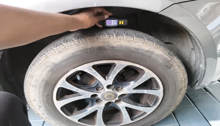 2013 Maruti Swift VDI, Diesel, Manual, 1,34,764 km, tyre