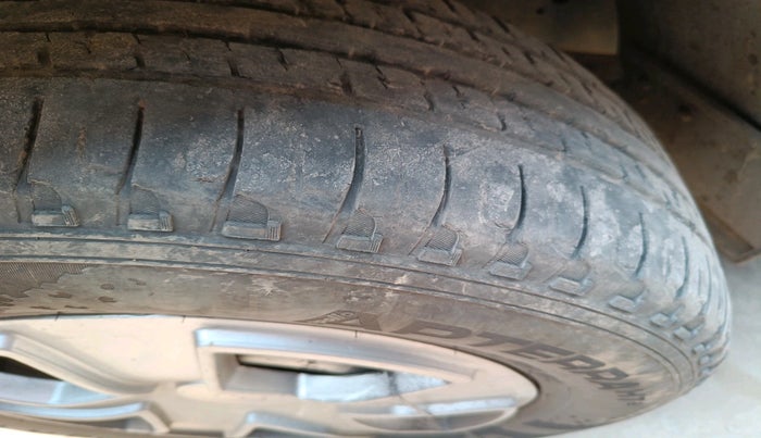 2022 Mahindra SCORPIO CLASSIC S 7STR, Diesel, Manual, 1,03,065 km, tyre