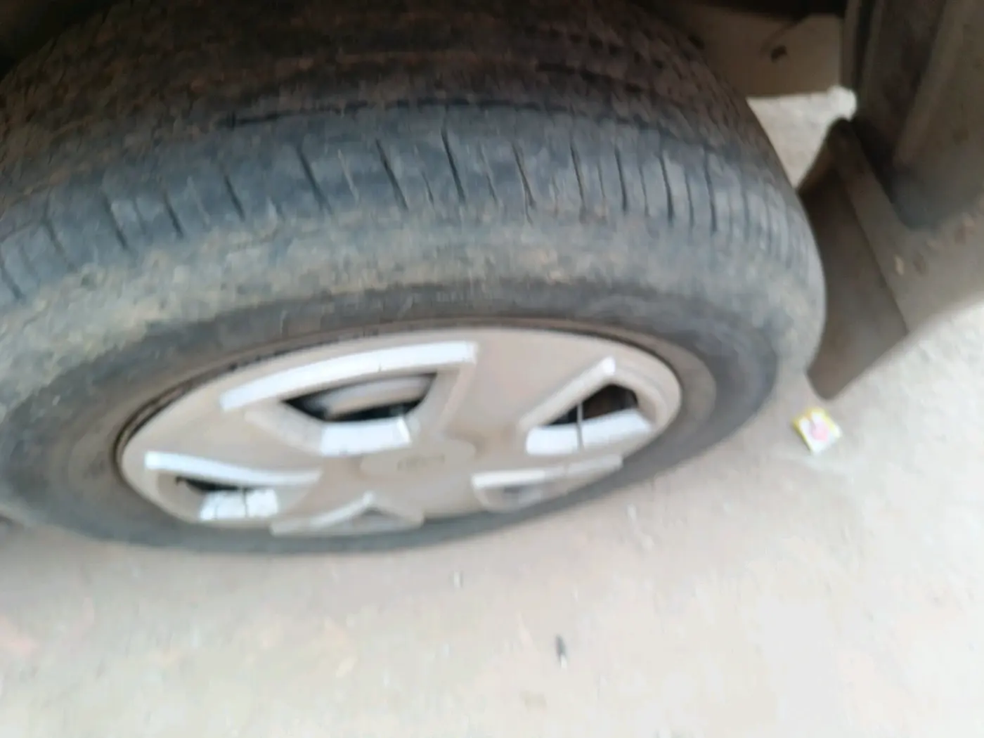 2022 Mahindra SCORPIO CLASSIC S 7STR, Diesel, Manual, 1,03,065 km, tyre
