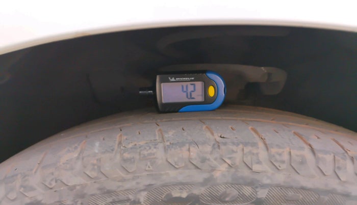 2022 Hyundai Verna SX 1.5 VTVT IVT, Petrol, Automatic, 16,134 km, tyre