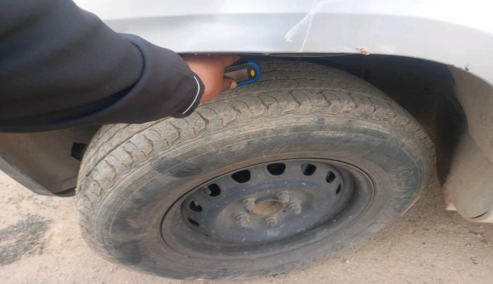 2017 Mahindra TUV300 T4, Diesel, Manual, 59,922 km, tyre