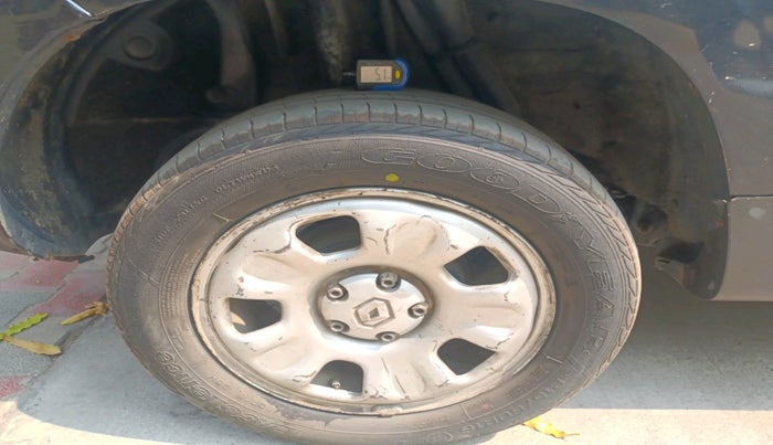 2014 Renault Duster 85 PS RXL DIESEL, Diesel, Manual, 2,87,108 km, tyre