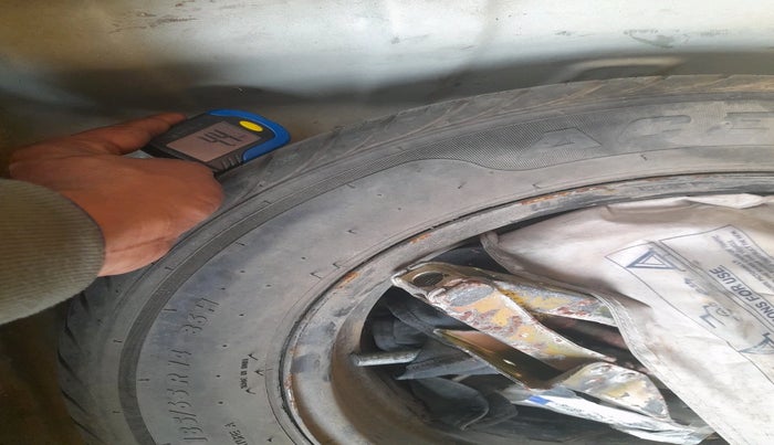 2011 Hyundai i20 SPORTZ 1.2, Petrol, Manual, 40,210 km, tyre