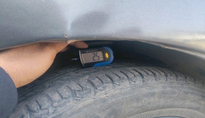 2016 Maruti Baleno DELTA PETROL 1.2, Petrol, Manual, 75,974 km, tyre