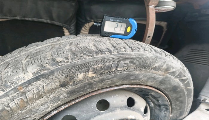 2016 Maruti Wagon R 1.0 VXI, CNG, Manual, 73,982 km, tyre