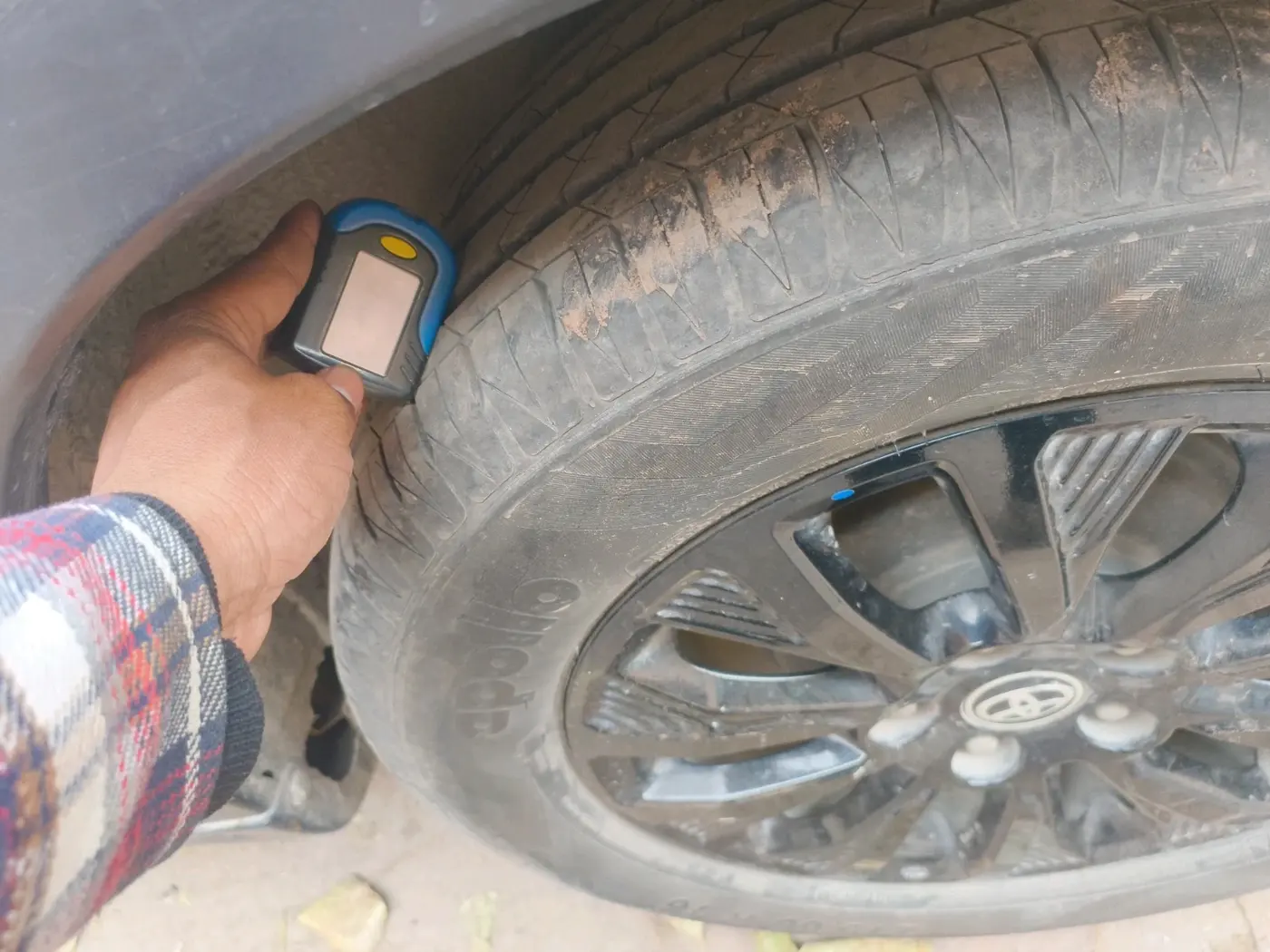 2021 Toyota URBAN CRUISER HIGH GRADE MT, CNG, Manual, 27,068 km, tyre