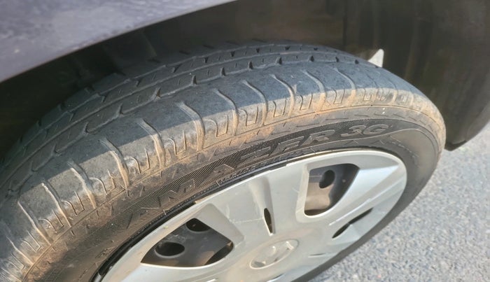 2014 Maruti Wagon R 1.0 VXI, Petrol, Manual, 20,545 km, tyre