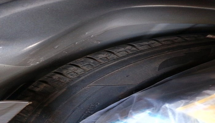 2013 Hyundai i10 SPORTZ 1.2, Petrol, Manual, 41,917 km, tyre