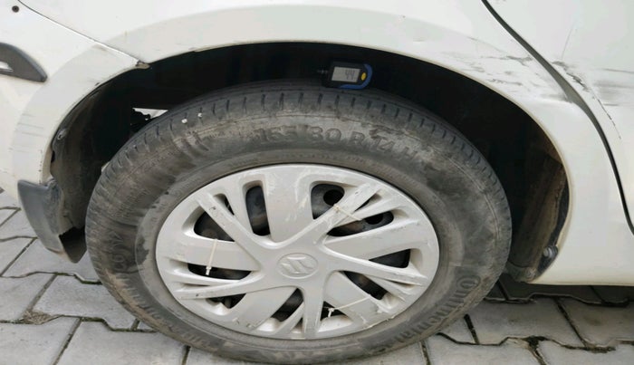 2016 Maruti Swift VXI, Petrol, Manual, 69,156 km, tyre