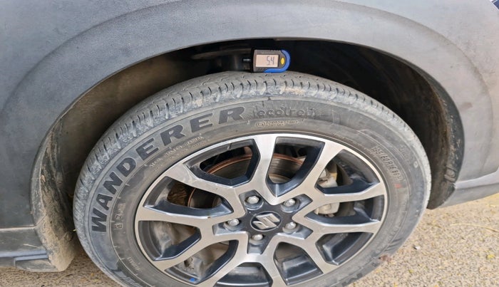 2022 Maruti XL6 ZETA MT, Petrol, Manual, 71,551 km, tyre