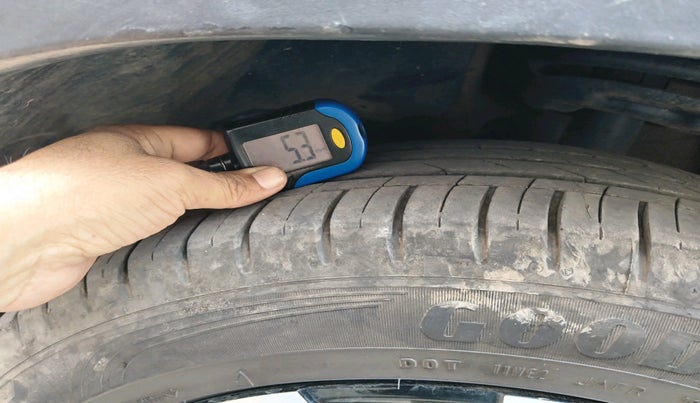 2025 MG HECTOR Select Pro 2.0 Turbo Diesel MT, Diesel, Manual, 26,808 km, tyre