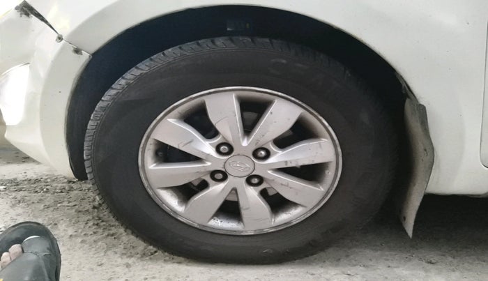 2013 Hyundai i20 ASTA 1.4 CRDI, Diesel, Manual, 92,907 km, tyre