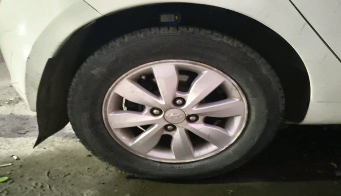 2013 Hyundai i20 ASTA 1.4 CRDI, Diesel, Manual, 92,907 km, tyre