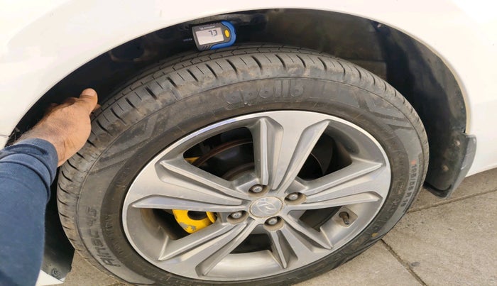 2018 Hyundai Verna 1.6 CRDI SX + AT, Diesel, Automatic, 93,714 km, tyre