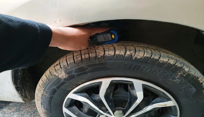 2015 Maruti Alto 800 LXI, Petrol, Manual, 68,498 km, tyre