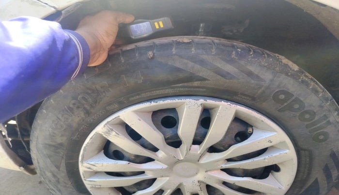 2014 Maruti Swift Dzire VXI, Petrol, Manual, 71,109 km, tyre