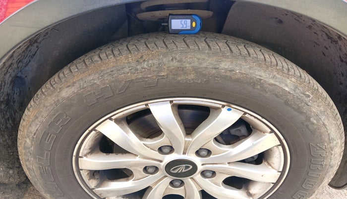 2019 Mahindra XUV500 W9, Diesel, Manual, 82,447 km, tyre