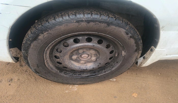 2012 Maruti Ertiga VDI, Diesel, Manual, 1,39,382 km, tyre