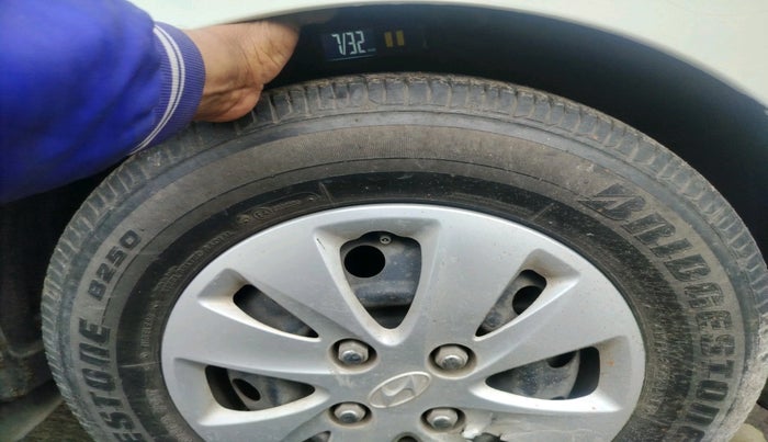 2011 Hyundai i10 MAGNA 1.2, Petrol, Manual, 36,028 km, tyre