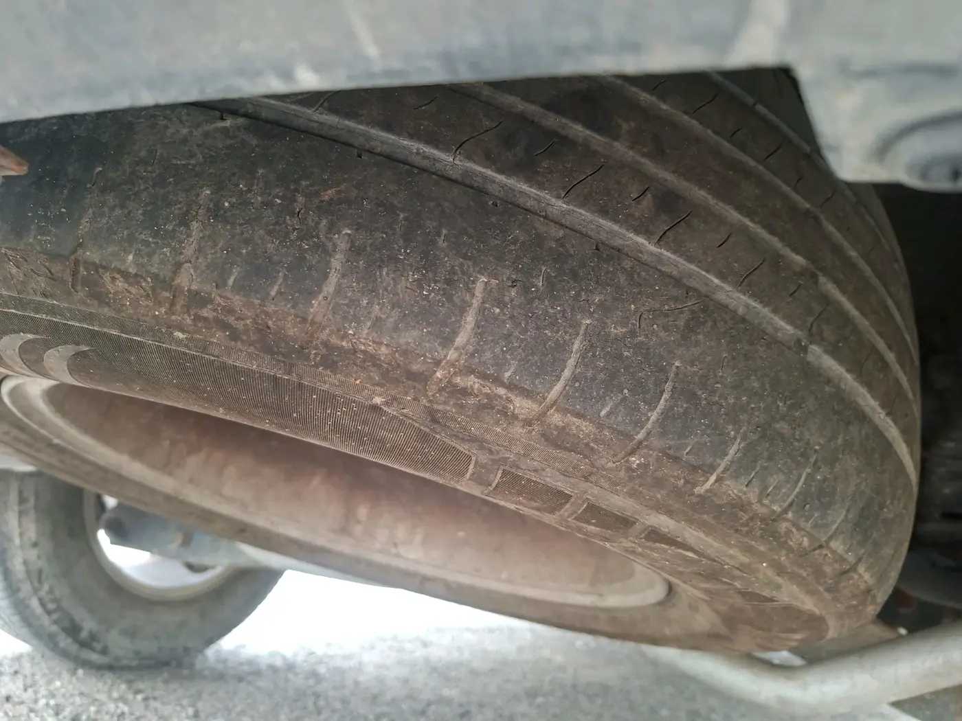 2012 Mahindra XUV500 W8, Diesel, Manual, 97,841 km, tyre