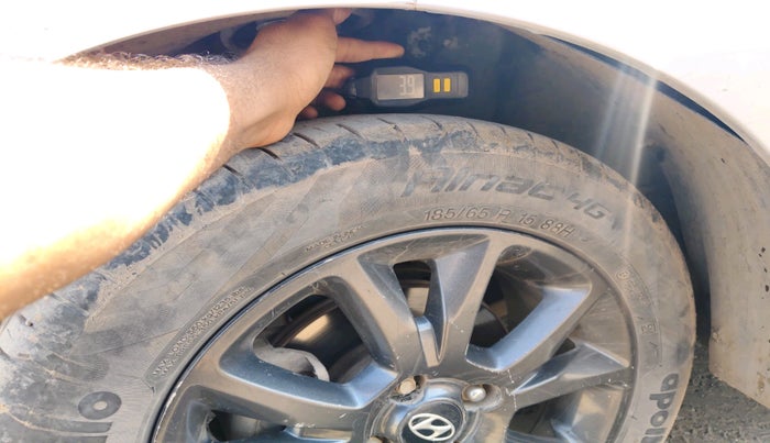 2018 Hyundai Elite i20 ASTA 1.2, CNG, Manual, 74,514 km, tyre