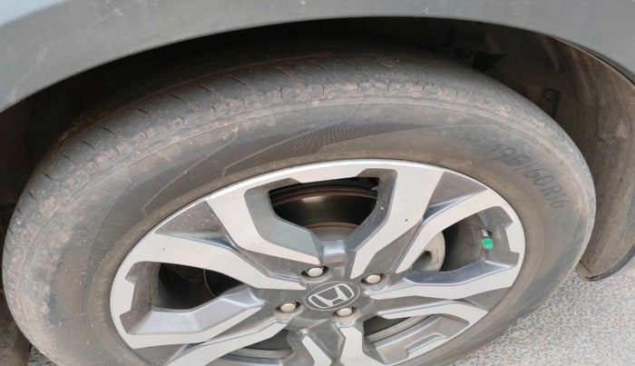 2018 Honda WR-V 1.5L I-DTEC VX MT, Diesel, Manual, 1,34,272 km, tyre