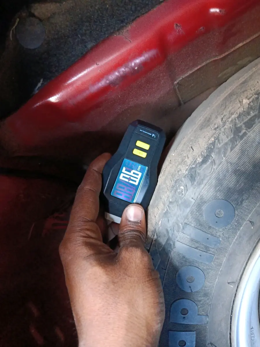 2018 Tata Tiago XT PETROL, Petrol, Manual, 77,727 km, tyre
