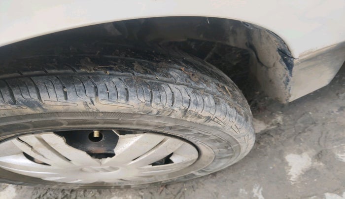 2014 Maruti Alto 800 LXI, Petrol, Manual, 62,094 km, tyre