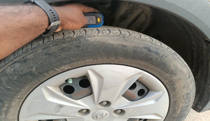 2017 Hyundai Creta E PLUS 1.6 PETROL, Petrol, Manual, 90,547 km, tyre