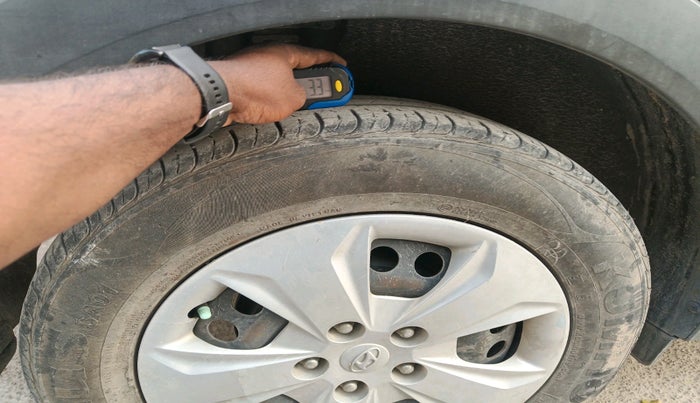 2017 Hyundai Creta E PLUS 1.6 PETROL, Petrol, Manual, 90,547 km, tyre