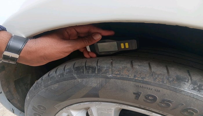 2012 Maruti Swift ZDI, Diesel, Manual, 1,46,380 km, tyre