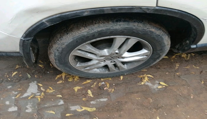 2010 Honda CRV 2.0L 2WD MT, CNG, Manual, 77,969 km, tyre