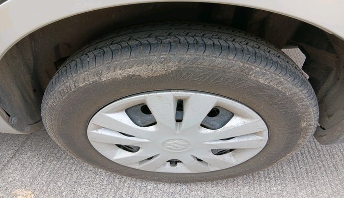 2014 Maruti Swift Dzire VXI, Petrol, Manual, 40,249 km, tyre