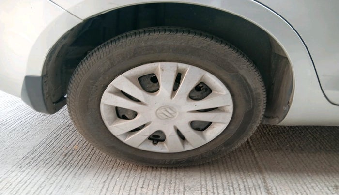 2014 Maruti Swift Dzire VXI, Petrol, Manual, 40,249 km, tyre