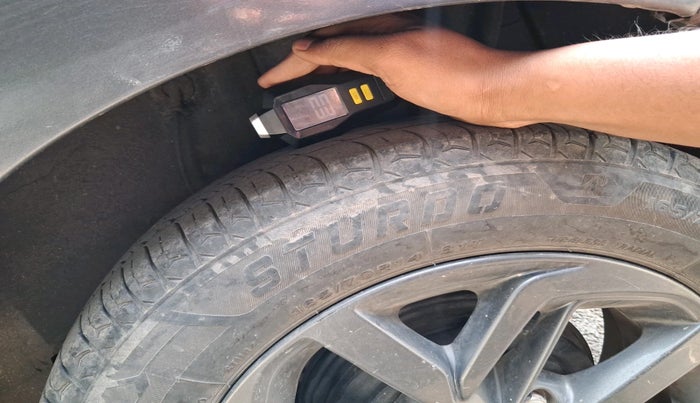 2021 Hyundai GRAND I10 NIOS SPORTZ 1.2 KAPPA VTVT CNG, CNG, Manual, 1,09,895 km, tyre