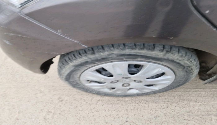 2012 Honda Brio S MT, Petrol, Manual, 95,261 km, tyre