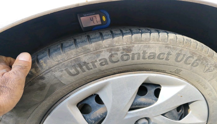 2016 Honda Amaze 1.2L I-VTEC S, CNG, Manual, 99,124 km, tyre