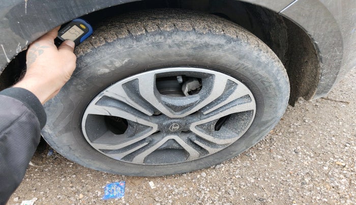 2024 Tata Tiago  XZA Plus CNG, CNG, Automatic, 37,268 km, tyre