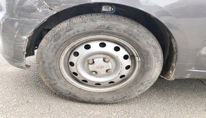 2011 Hyundai i10 ERA 1.1, Petrol, Manual, 70,403 km, tyre