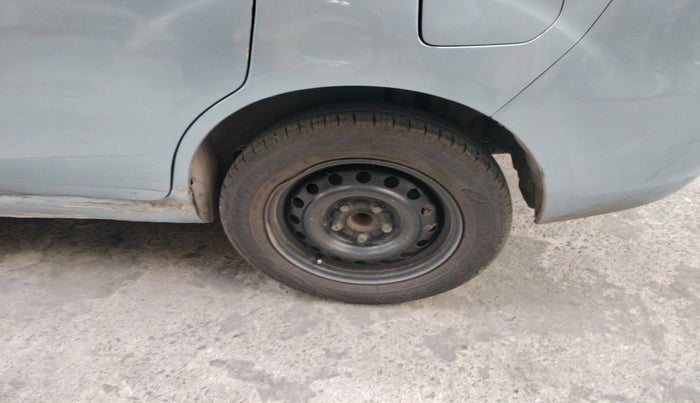 2013 Maruti Ertiga VDI, Diesel, Manual, 1,62,536 km, tyre