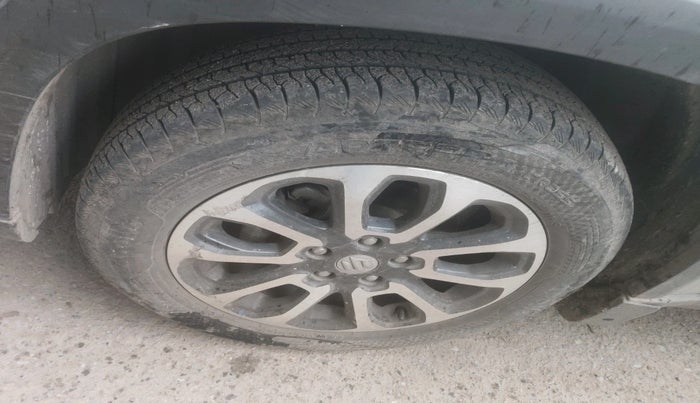 2023 Maruti Grand Vitara DELTA SMART HYBRID AT, Petrol, Automatic, 30,010 km, tyre